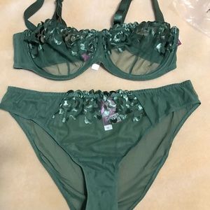 Adore Me bra and panty set, NWT